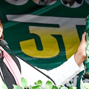 अखिलेश यादव की एंट्री से बदला समीकरण, तेजस्वी को ‘युवा नेतृत्व’ की नई धार देने की कोशिश