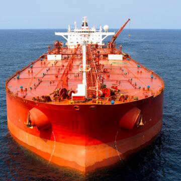 पेट्रोल-डीजल पर प्रति लीटर 14-18 रुपये का घाटा, उपभोक्ताओं को राहत देने की कीमत चुका रहीं कंपनियां