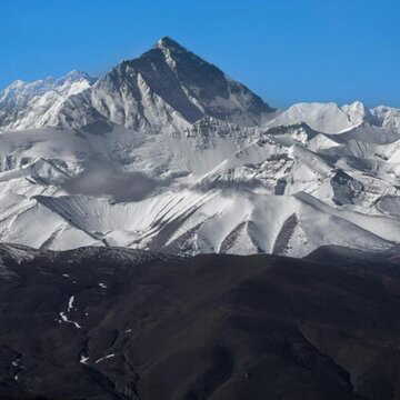 एवरेस्ट पर मौत के बाद शुरू होती है जंग! शव उतारना क्यों है करोड़ों का मिशन? जानिए रेस्क्यू की चुनौतियां!