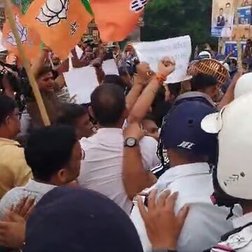 हावड़ा ब्रिज पर यातायात हुआ बंद, क्यों? क्या है वजह?