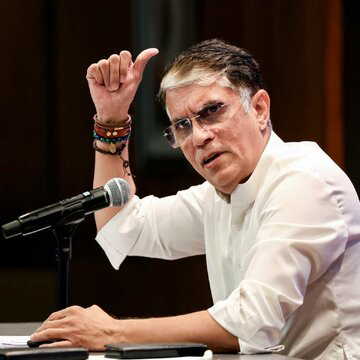 'SIR ईमानदारी से नहीं हो रहा..', नागरिकता, पहचान और सम्मान पर खतरा: पवन खेड़ा