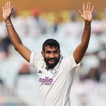 गेंदबाजी में बुमराह छाए, भारत मजबूत स्थिति में