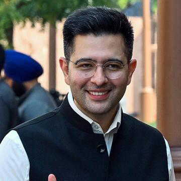 राज्यसभा में उपनेता के पद से हटाए जाने के बाद AAP सांसद राघव चड्ढ़ा का पहला पोस्ट, बिना मुंह खोले 'कह डाला सब'!