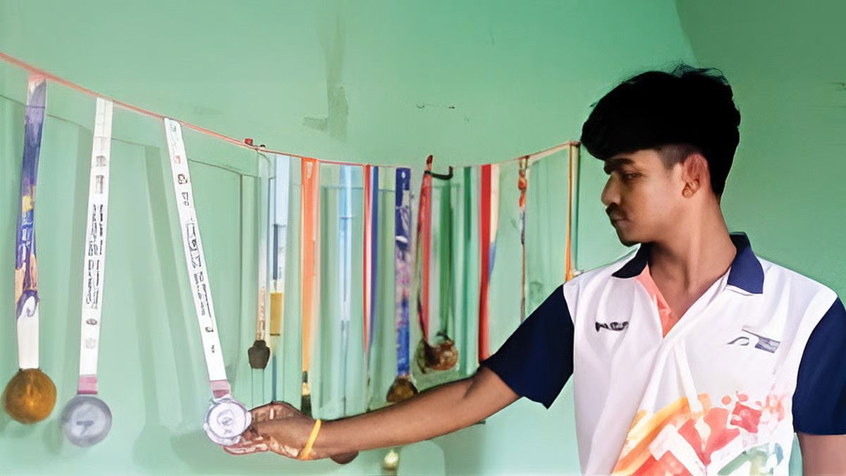 नेत्रहीन शुभजीत की आँखों में सपने हजार, नेशनल चैंपियनशिप में 5000 मीटर दौड़ में जीता रजत पदक