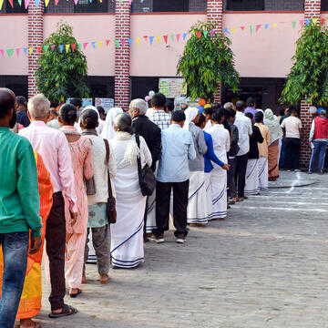 Bengal Election : राज्य में 4660 अतिरिक्त मतदान केंद्र बनाने का आदेश, क्यों?