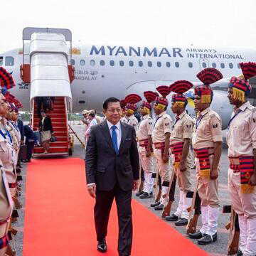 महाबोधि मंदिर पहुंचे म्यांमार के राष्ट्रपति, बौद्ध विरासत से जुड़े ऐतिहासिक रिश्तों को मिला नया आयाम