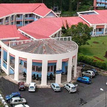 शिलांग में यूनिवर्सिटी रजिस्ट्रार की गाड़ी पर हमला, जांच शुरू