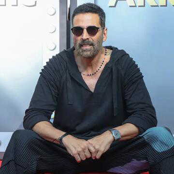 अक्षय कुमार की दरियादिली, बच्ची ने कहा - पापा कर्ज में हैं तो एक्टर ने कह दी दिल छूने वाली बात!