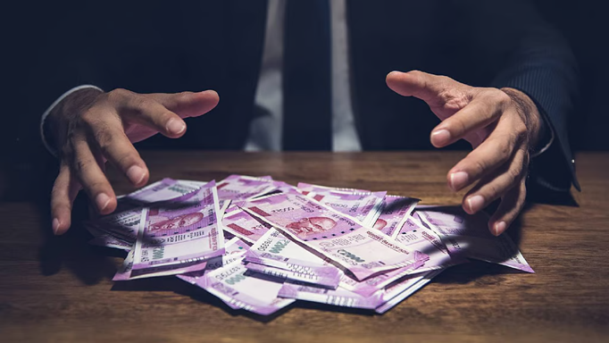 'चोरी' हो गया घर! मरम्मत के बहाने बेच डाला मकान, क्या है पूरा मामला?