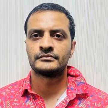 लॉरेंस गैंग पर चला कानून का हंटर, अमेरिका से भारत लाया गया गैंगस्टर का करीबी अमन