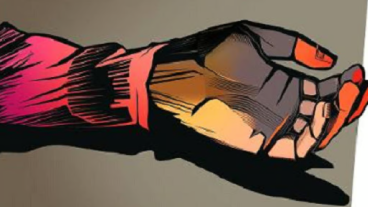 दिल्ली: पीरागढ़ी फ्लाईओवर पर कार के अंदर तीन शव बरामद, आत्महत्या की आशंका