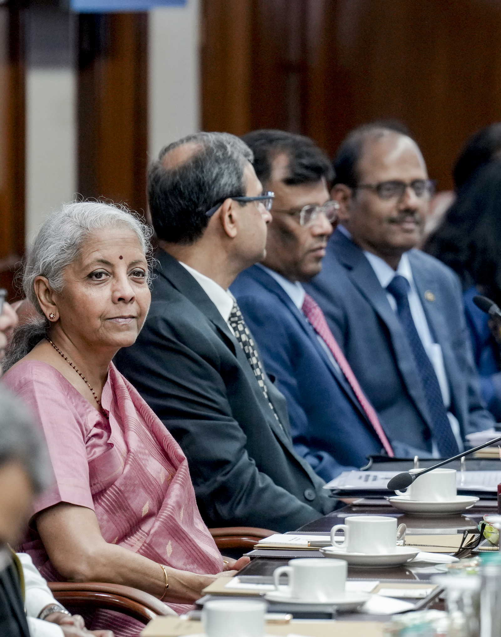 सोने की कीमतों पर सरकार सतर्क, ‘निर्धारित सीमा’ से ऊपर नहीं गए दाम: निर्मला सीतारमण