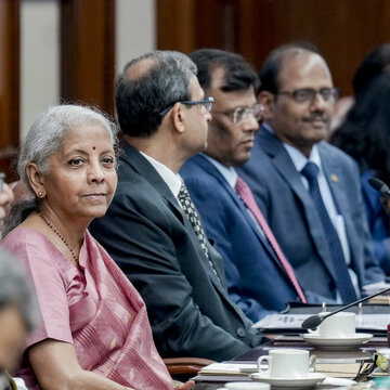 सोने की कीमतों पर सरकार सतर्क, ‘निर्धारित सीमा’ से ऊपर नहीं गए दाम: निर्मला सीतारमण