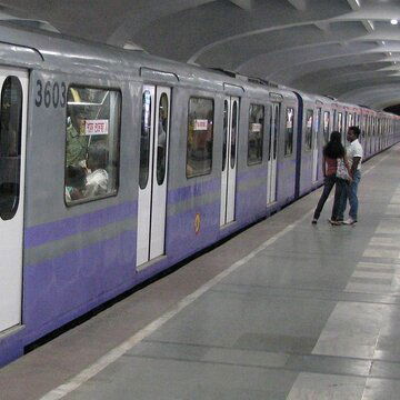 अच्छी खबर : अब सप्ताहांत में भी एयरपोर्ट रूट पर चलेगी कोलकाता मेट्रो