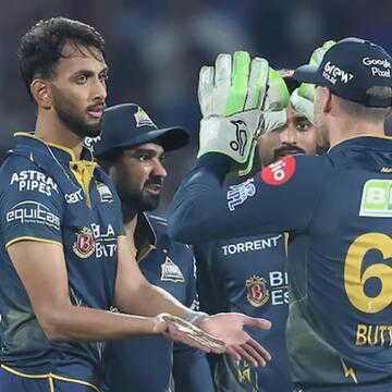 अंतिम ओवर में GT ने 1 रन से जीत दर्ज की, नायक बने प्रसिद्ध कृष्ण