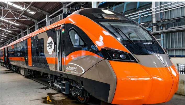 वंदे भारत के टैक पर उतरने में अभी देर, स्लिपर कोच की अंदरूनी सज्जा में बदलाव होगा