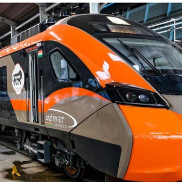 वंदे भारत के टैक पर उतरने में अभी देर, स्लिपर कोच की अंदरूनी सज्जा में बदलाव होगा