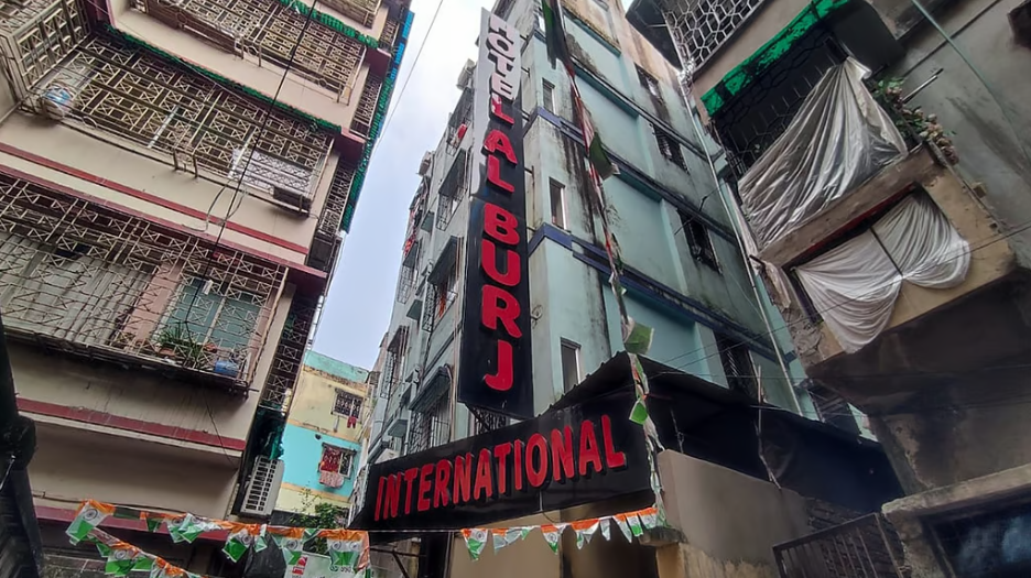 पहले गिरफ्तार हो चुका था पार्क स्ट्रीट के होटल से बरामद मृत युवक