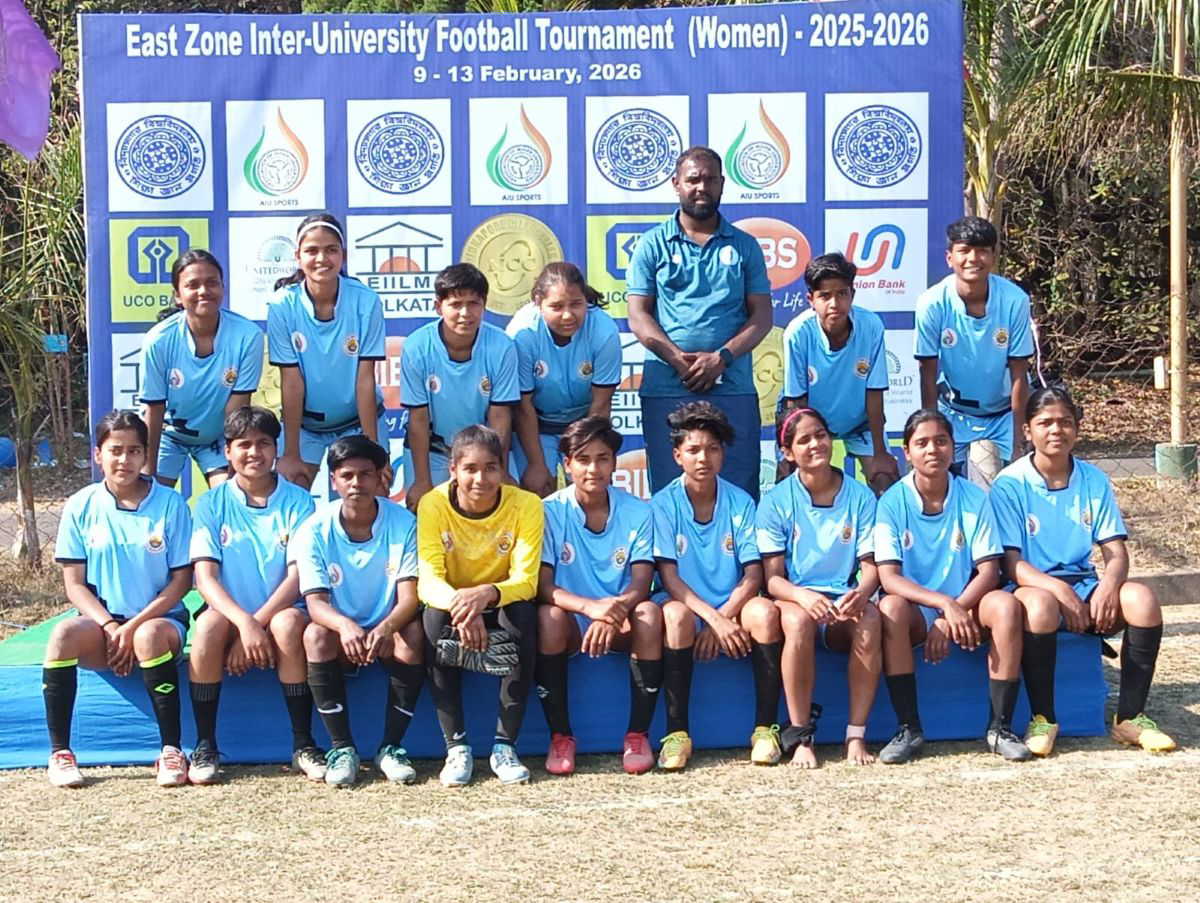 विद्यासागर विश्वविद्यालय में अंतर-विश्वविद्यालय महिला फुटबॉल टूर्नामेंट संपन्न