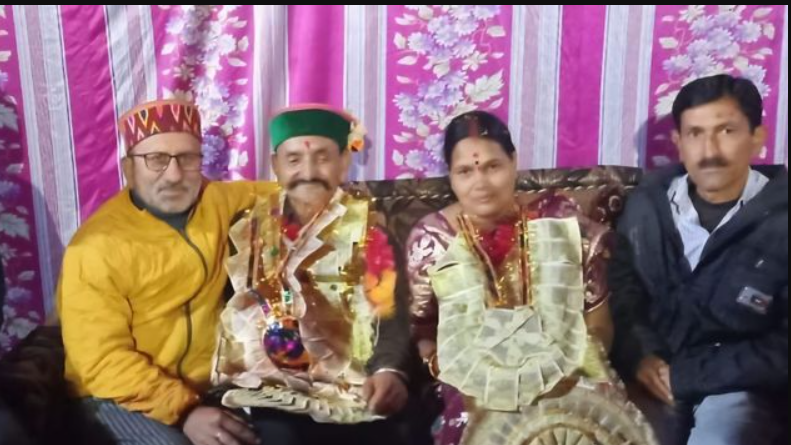 45 साल बाद खोई हुई स्मृति लौटी, गांव लौटकर अपने परिवार से भावुक मिलन