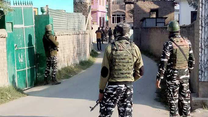 जम्मू-कश्मीर में भारतीय सेना का 'ऑपरेशन पिंपल', गोलीबारी में 2 आतंकी ढेर