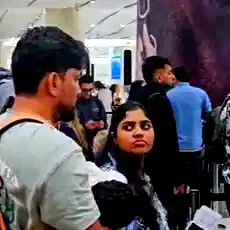 अबू धाबी एयरपोर्ट पर सैकड़ों भारतीयों सहित हजारों यात्री फंसेः ईरानी हमलों के बाद हवाई क्षेत्र बंद, सभी उड़ानें रद्द