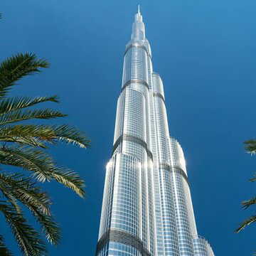 खामेनेई की मौत के बाद ही दुबई के बुर्ज खलीफा पर ड्रोन से हमले का दावा, Video