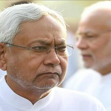 मुख्यमंत्री आवास के बाहर विधायकों और कार्यकर्ताओं का प्रदर्शन, नीतीश की सुरक्षा बढ़ाई गई