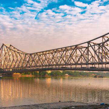 दक्षिण बंगाल में मौसम बदलेगा करवट, कई जिलों में कालबैसाखी और तेज बारिश की चेतावनी