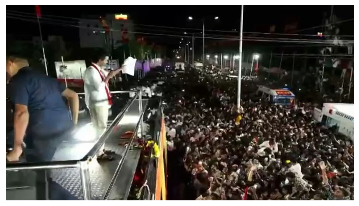 तमिलनाडु में टीवीके की रैली में भगदड़ की घटना पर शाह ने मांगी रिपोर्ट