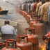 कभी भी महंगी हो सकती है रसोई गैस, आज क्या है LPG सिलेंडर के दाम, जानें अपने अपने शहर की कीमतें