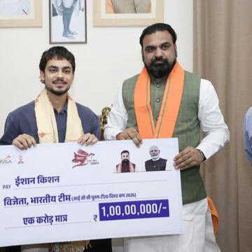 बिहार के बेटे ईशान किशन का बड़ा सम्मान, मुख्यमंत्री सम्राट चौधरी ने सौंपा 1 करोड़ रुपये का पुरस्कार