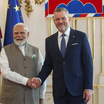 स्लोवाकिया दौरा पूरा कर G7 शिखर सम्मेलन के लिए फ्रांस रवाना हुए PM मोदी