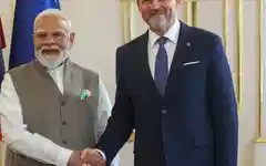 स्लोवाकिया दौरा पूरा कर G7 शिखर सम्मेलन के लिए फ्रांस रवाना हुए PM मोदी