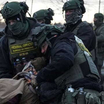 अमेरिका के मिनेसोटा में विद्रोह भड़कने की आशंका? पेंटागन ने तैनाती के लिए डेढ़ हजार सैनिकों को तैयार किया