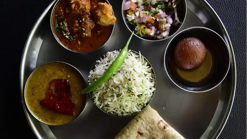 दिल्ली में कहां-कहां खुली मात्र ₹5 वाली कैंटिन? एक कप चाय से कम कीमत पर क्या-क्या मिलेगा यहां?