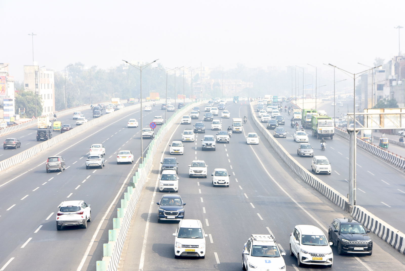 दिवाली के अगले दिन कैसी है कोलकाता और हावड़ा की हवा? कितना है प्रदूषण का स्तर?