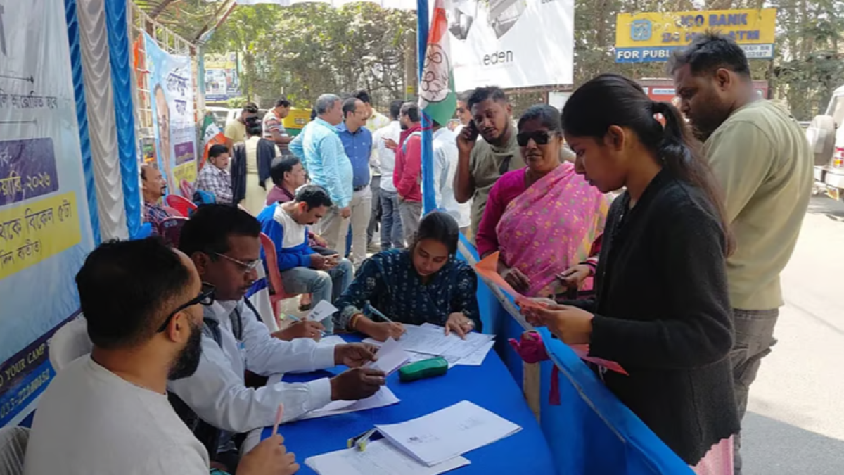 ‘युवा साथी’ में IIT छात्र का आवेदन, चुंचुरा में एमटेक कर रहे बेटे के लिए पिता ने लिया फॉर्म