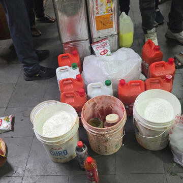 हैदराबाद में अवैध फूड गोदाम पर छापा, 110 किलो मिलावटी खाद्य सामग्री जब्त