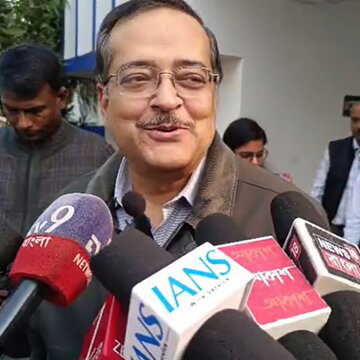 फलता BDO ऑफिस में स्पेशल ऑब्जर्वर सुब्रत गुप्त ने की बैठक, किन मुद्दों पर की पूछताछ?