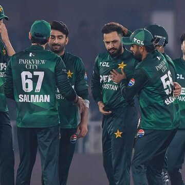 शाहीन अफरीदी की ऑस्ट्रेलिया में हुई जबरदस्त पिटाई, इतना मारा की मुंह छुपाकर भागने को हुए मजबूर, एक ओवर में 19 रन