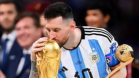 खेलना चाहते हैं लेकिन बाधा है, 2026 विश्वकप को लेकर मेसी ने खोला राज