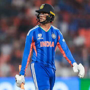 ‘गलती से कोई सीख नहीं ली’, अभिषेक पर गुस्से से आग-बबूला गवास्कर, गंभीर को कड़ा संदेश