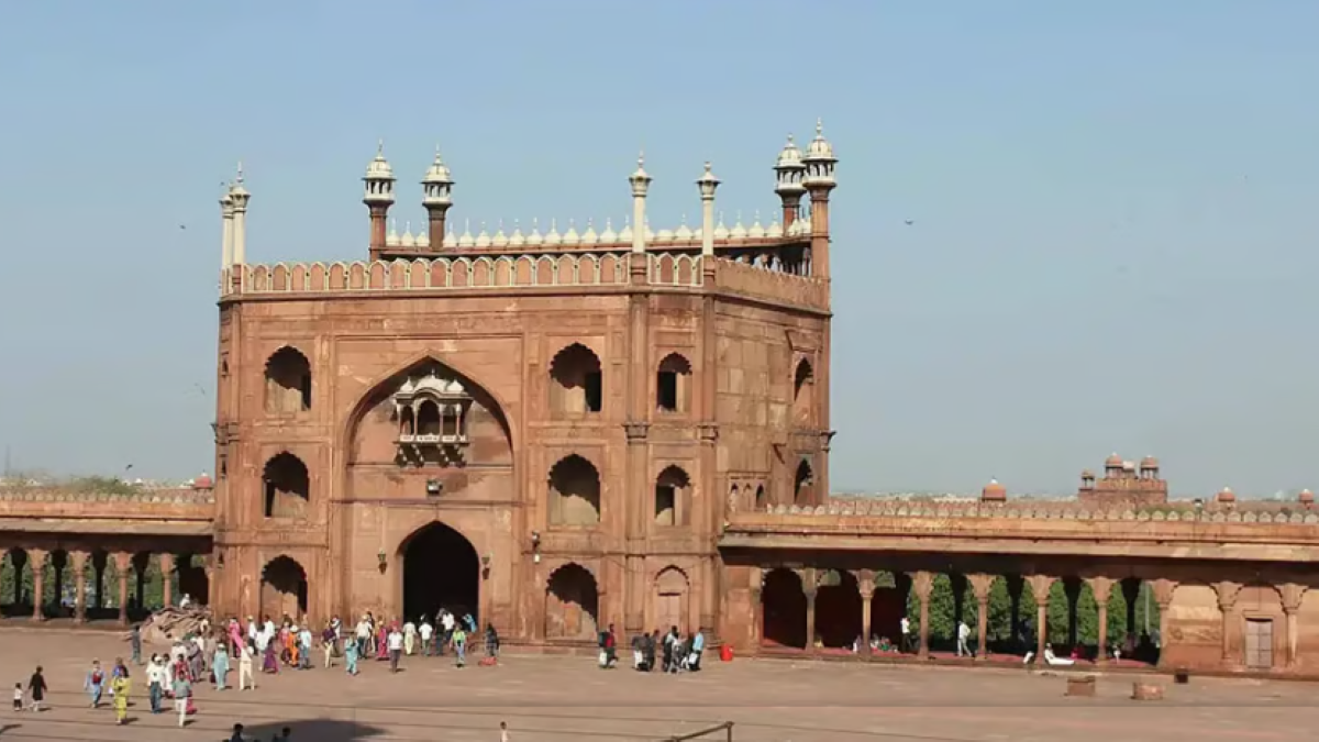 ‘लाल किले से दिल्ली विधानसभा को उड़ा दिया जाएगा...’, एक ही दिन में राजधानी में दो बम धमाकों की धमकी