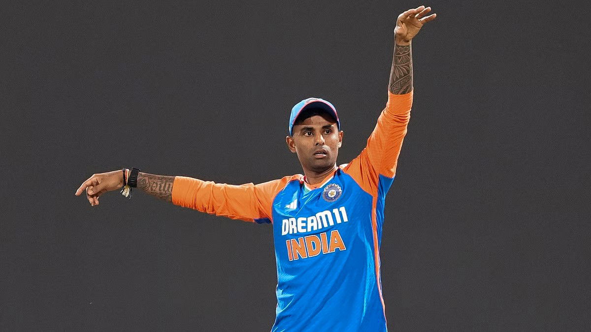 सूर्यकुमार यादव इतिहास रचने से सिर्फ 2 सिक्स दूर