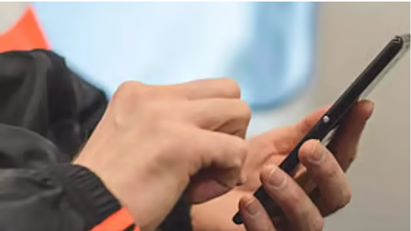 बेंगलुरु की जेल में मोबाइल से लेकर टीवी तक की सुविधाएं पा रहे हैं बलात्कारी और आतंकी!