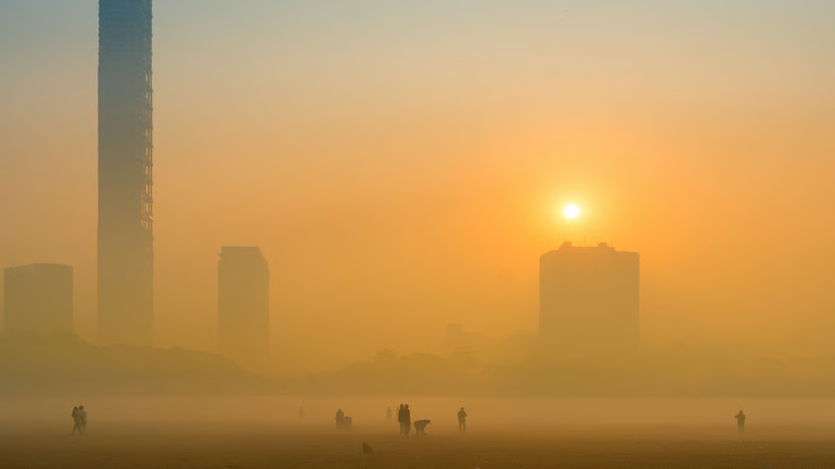 लंबे इंतज़ार के बाद लौटी सर्दी, बंगाल में बढ़ी ठिठुरन