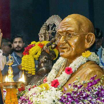 बिहार की विरासत और भविष्य की दिशा: उपराष्ट्रपति सीपी राधाकृष्णन का गांधी और AI पर संदेश