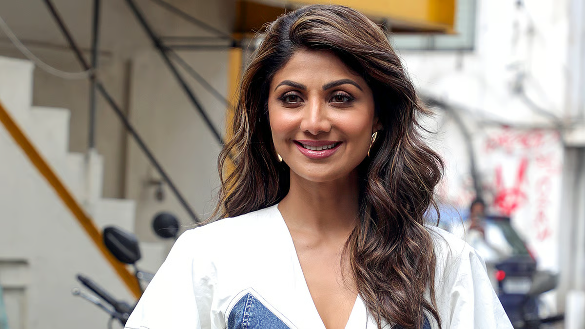 शिल्पा शेट्टी के घर आयकर विभाग की छापेमारी, फिर किस मामले में फंसीं अभिनेत्री?