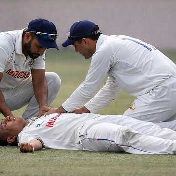 मैच के बीच हार्ट अटैक, 38 साल में निधन हुए पूर्व रणजी क्रिकेटर